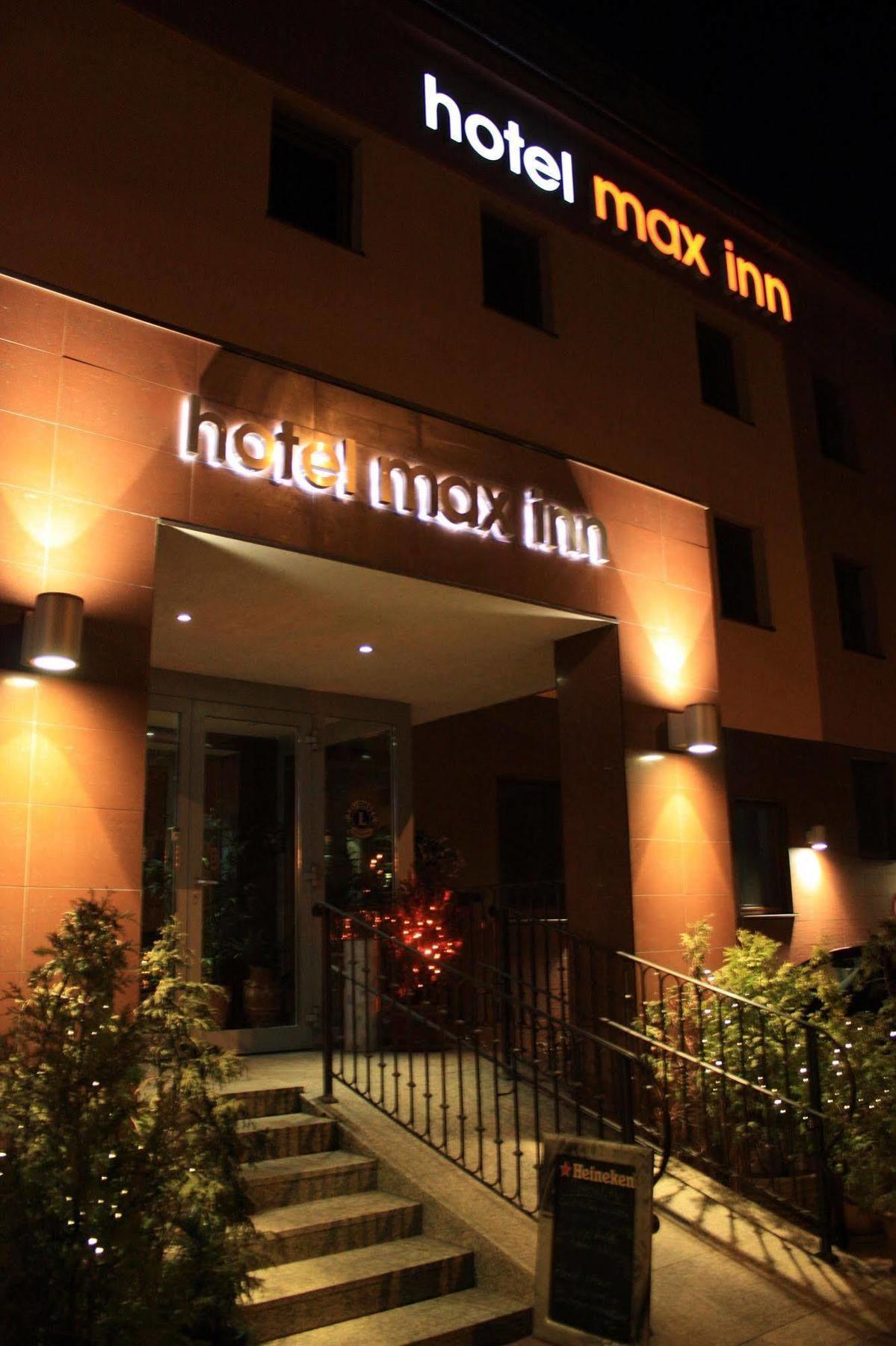 ברטיסלאבה Hotel Max Inn מראה חיצוני תמונה